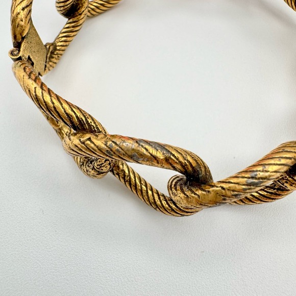 Vintage Etched Rope Cable Link Hinge Bangle Bracelet Gold Tone Plated - Picture 12 of 17